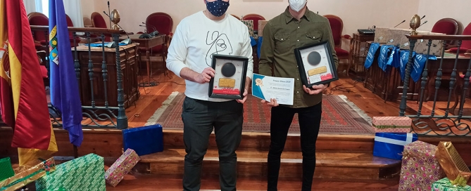 Adrián García Gurrionero y Rutas Teatralizadas 2020 “En un lugar de Carrión” ganadores de los premios Boinas 2020