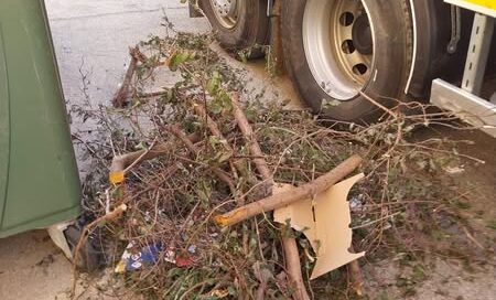 Uso correcto de contenedores de reciclaje